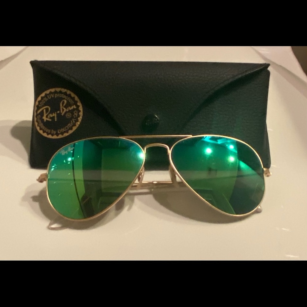 Ray-Ban Green Mirror Aviators